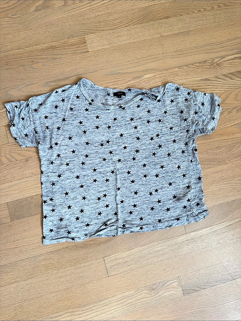 Rails Cara Star Print Short Sleeve Tee Gray & Black Small